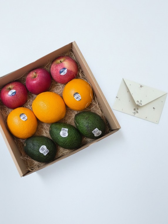 Trio Fruit Box – Apple, Orange & Avocado